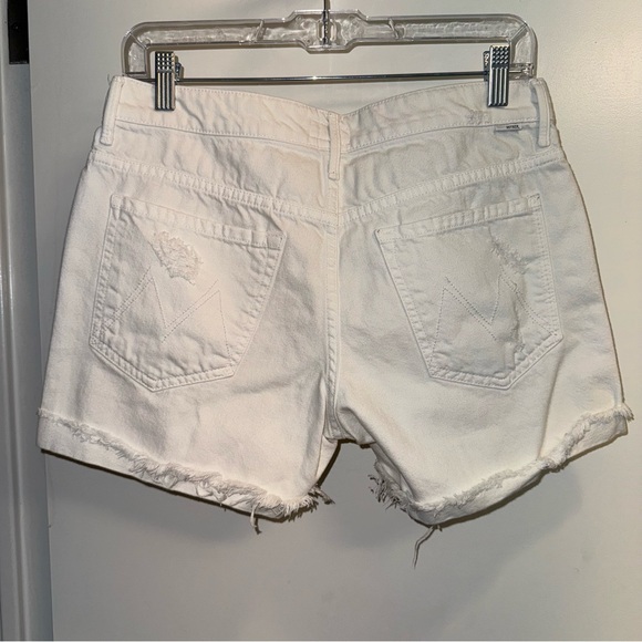 Mother Loosey Fray Jean Short White - Picture 2 of 10